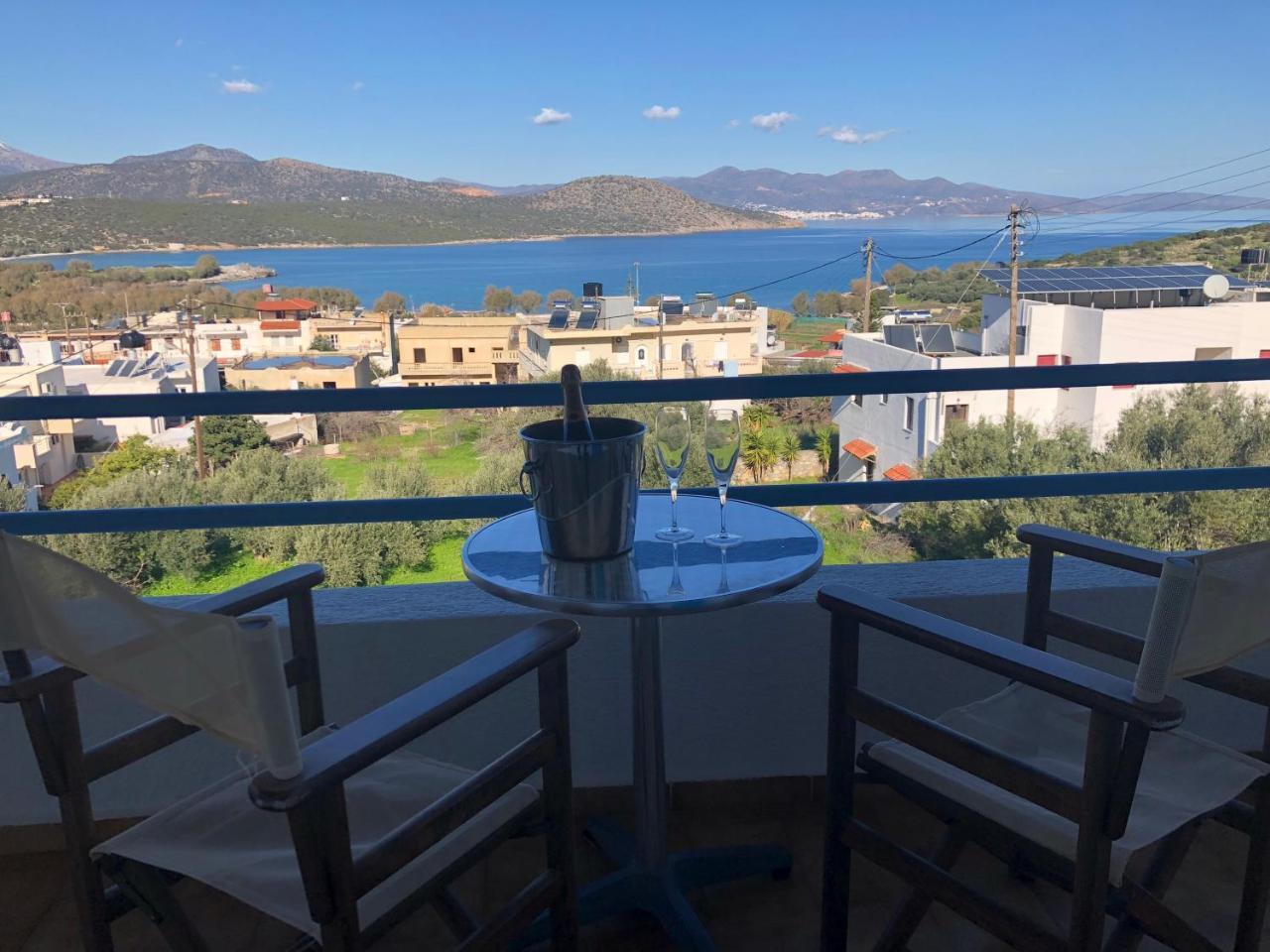 إسترو Stavros Apartments المظهر الخارجي الصورة